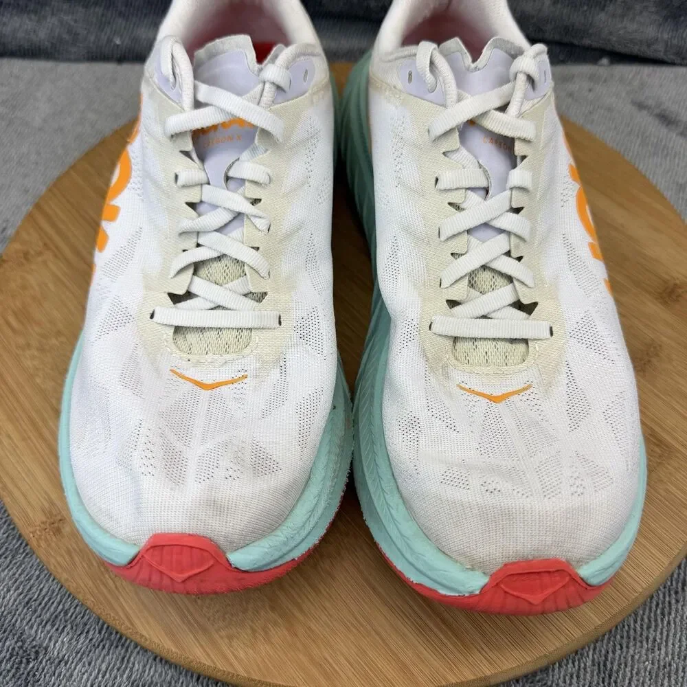 Hoka One One hoka one